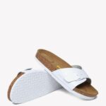 Summer Charms Walk - Huakoa