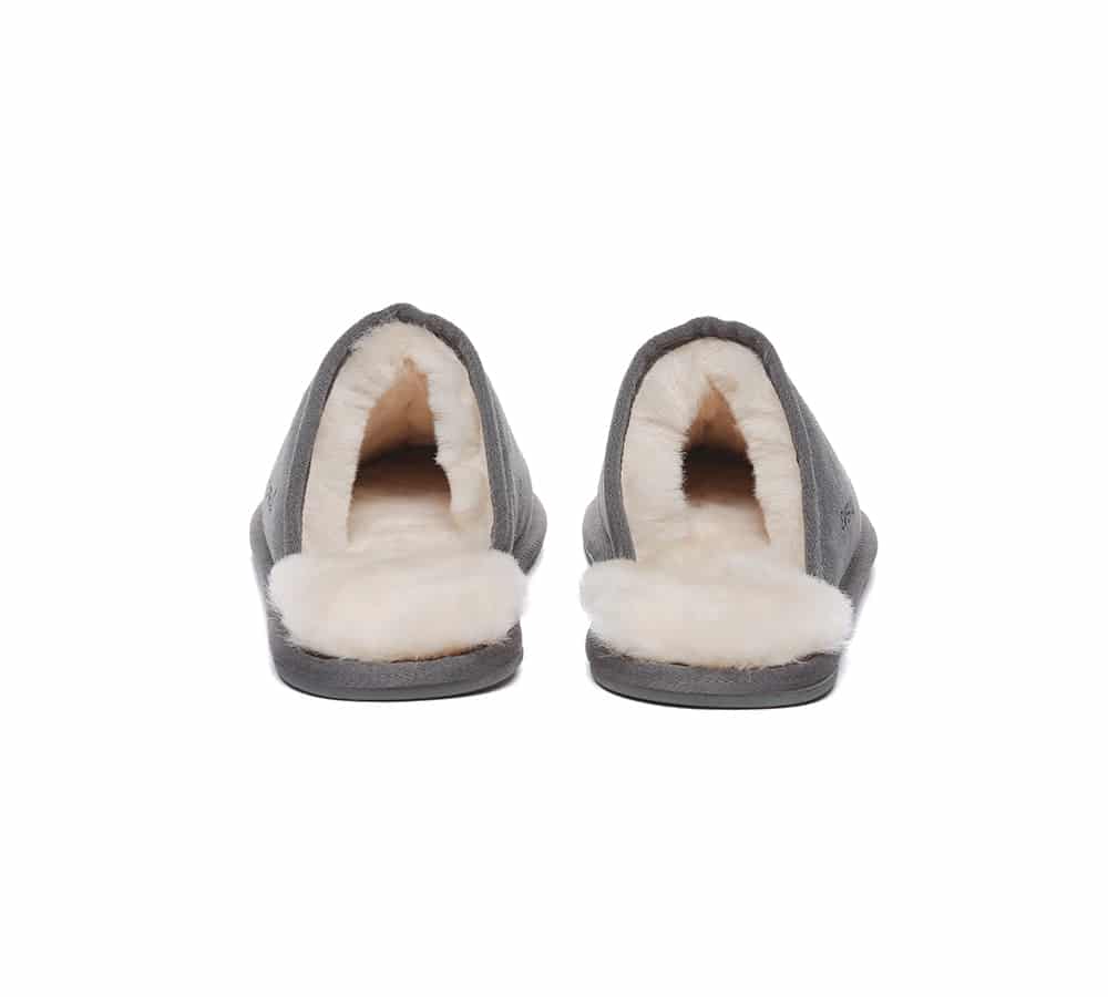 Bennett Slipper 14 GL7A0706 1024x1024 7e5d9bee d19d 48d7 90dd 8812b8a70a31 Kapsule
