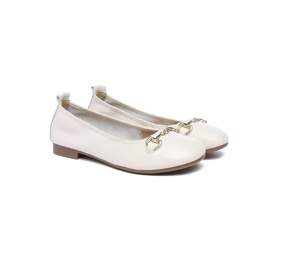 Blake 10 PF0A9682 1024x1024 ec3b6730 e53a 4363 97da 63220c127d68 Kapsule