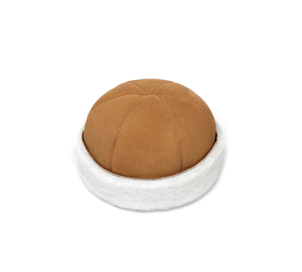 Alaska Hat 2 accessories ta ugg round hat alaska 2 1024x1024 41e893c4 a9fa 4b3d abc5 36a1966fe176 Kapsule