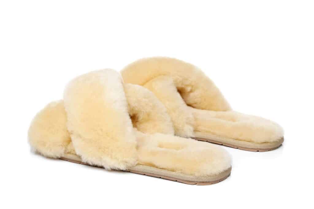 Linty Slippers - Huakoa