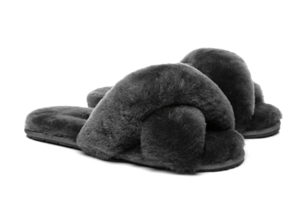 Linty Slippers - Huakoa