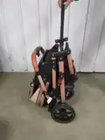 The Flex Beige: 3 in 1 Stroller, Open Bassinet, and Capsule Car Seat Combo with Sunshade Cover Sets - Image 17